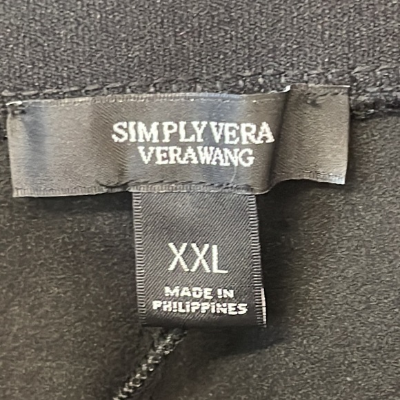 Brand new without tags womans Simply Vera Verawang faux leather leggings. XXL - Picture 7 of 12